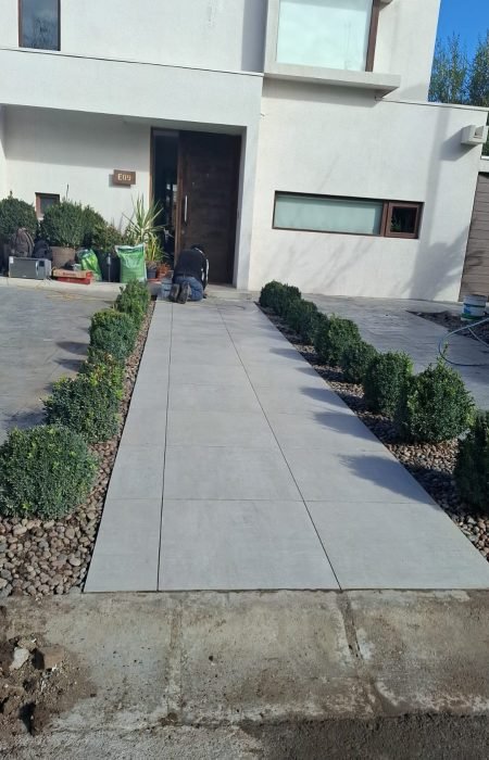 R&S Construcciones Entrada Peatonal sin Luces 2